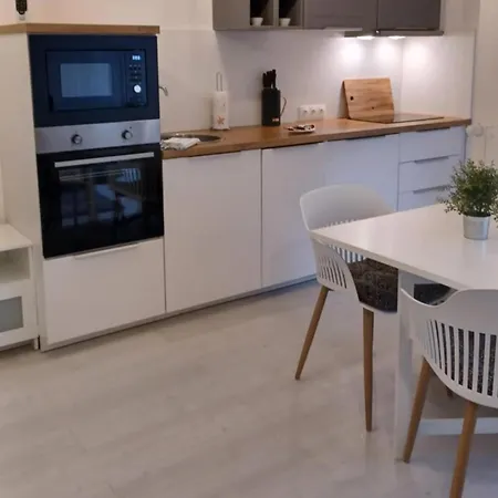 Silver Apartment *